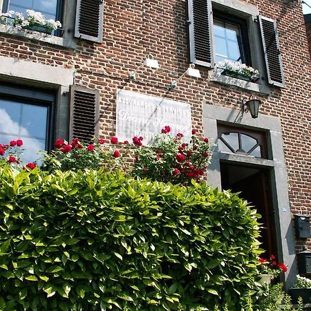 Апартаменты Le Petit Chapitre : Maison De Charme Fosses-La-Ville Экстерьер фото